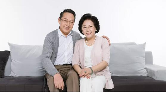 這次回家，請記得臻藏爸媽的慢時光！